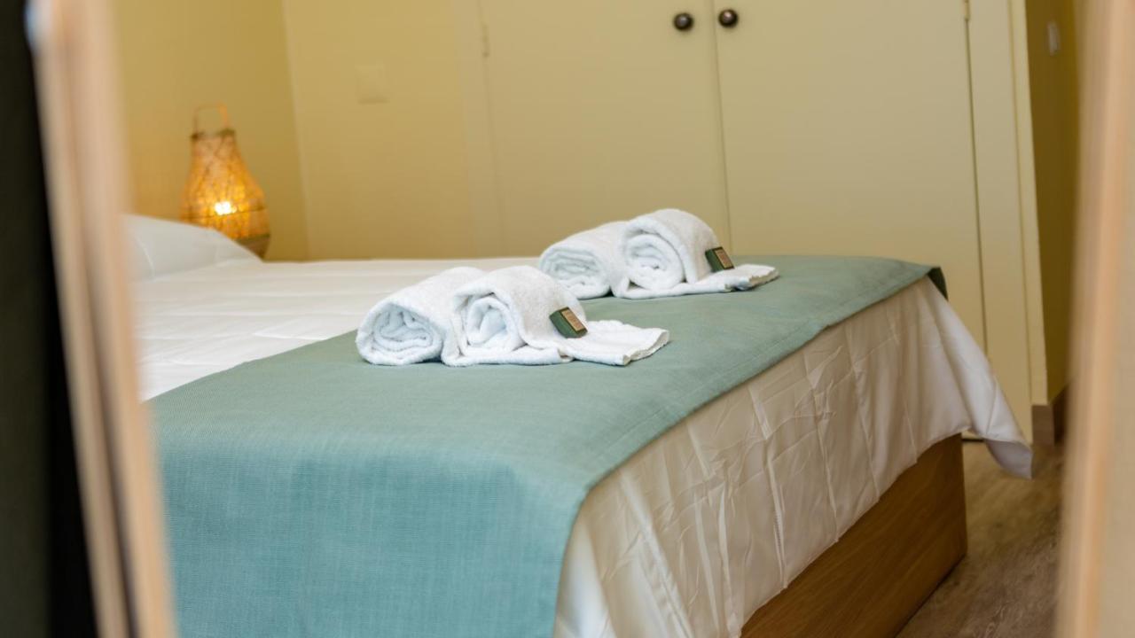 Divine Marina Apartment W/ Pool & Garden By Lovelystay Quarteira Exterior foto